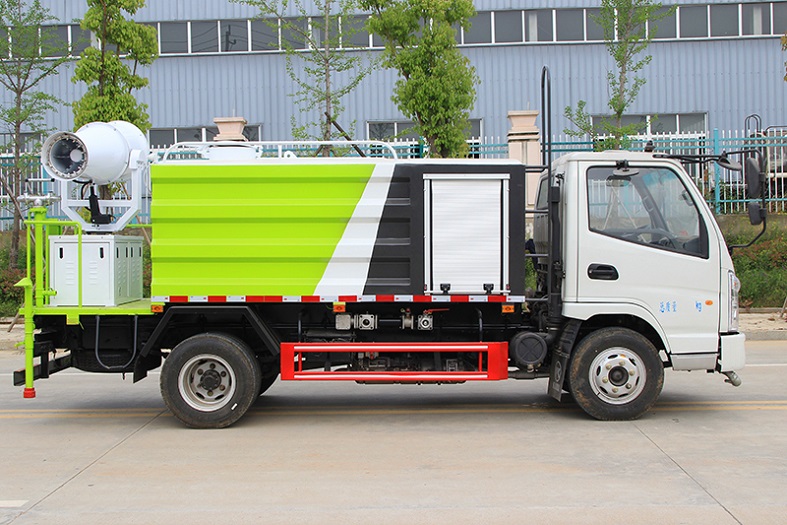 國(guó)六凱馬藍(lán)牌5噸多功能抑塵車