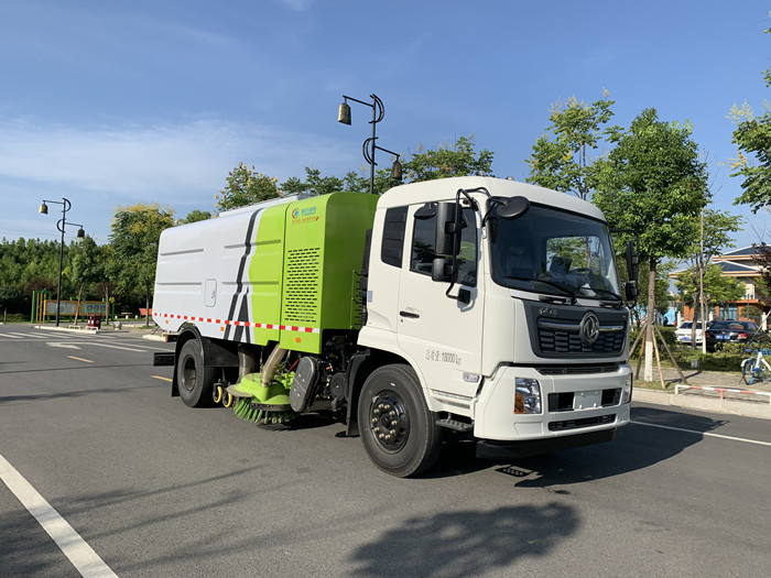 國六東風(fēng)天錦吸塵車-湖北程力洗掃車廠家