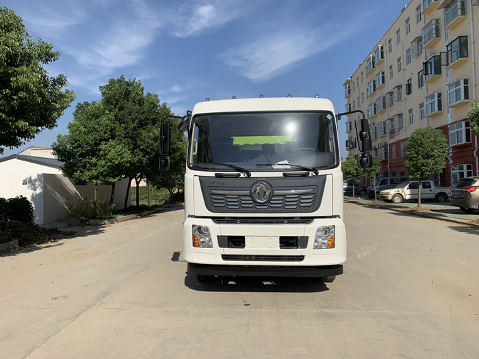 國六東風(fēng)天錦吸塵車-湖北程力洗掃車廠家