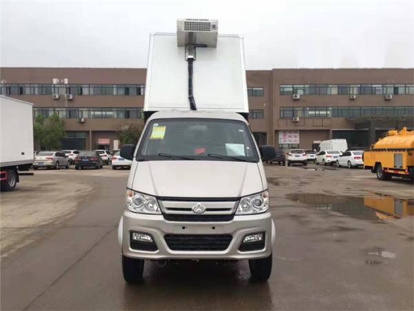 長(zhǎng)安跨越王動(dòng)物無(wú)公害處理車(chē)