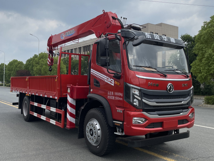 國六東風(fēng)暢行DV3單排 8噸隨車吊_隨車吊廠家